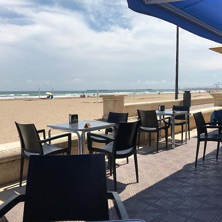 Malvarossa Apartment Near Beach Valencia Luaran gambar