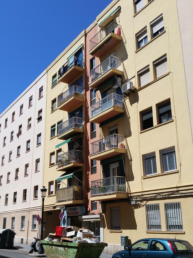 Malvarossa Apartment Near Beach Valencia Luaran gambar