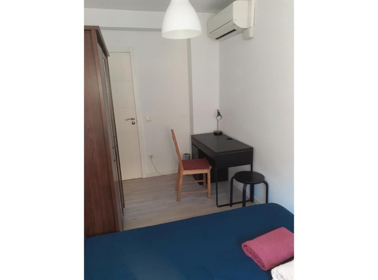Malvarossa Apartment Near Beach Valencia Luaran gambar